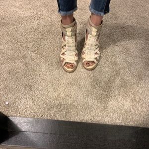 Free bird penny sandals